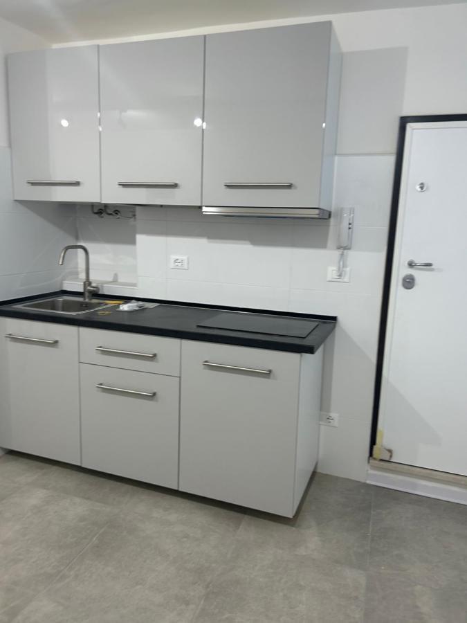 Appartamento Roma Парма Экстерьер фото