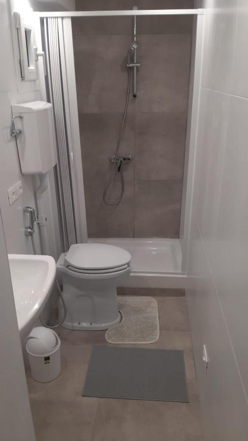Appartamento Roma Парма Экстерьер фото