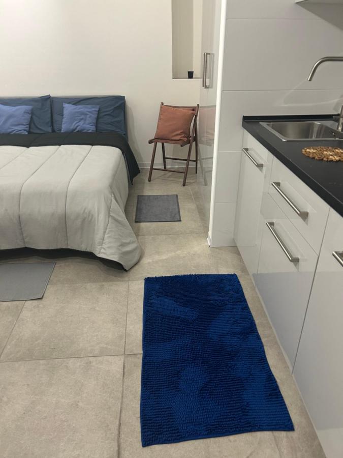 Appartamento Roma Парма Экстерьер фото