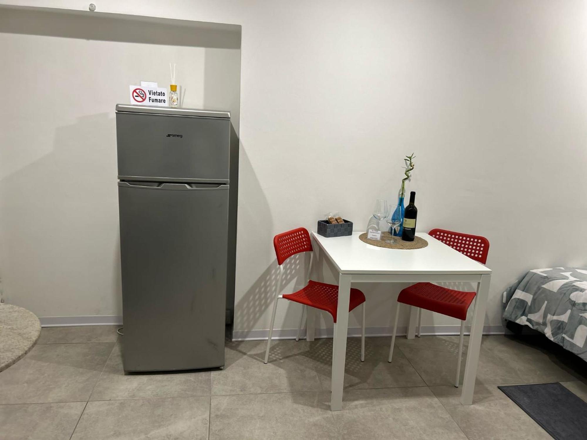 Appartamento Roma Парма Экстерьер фото