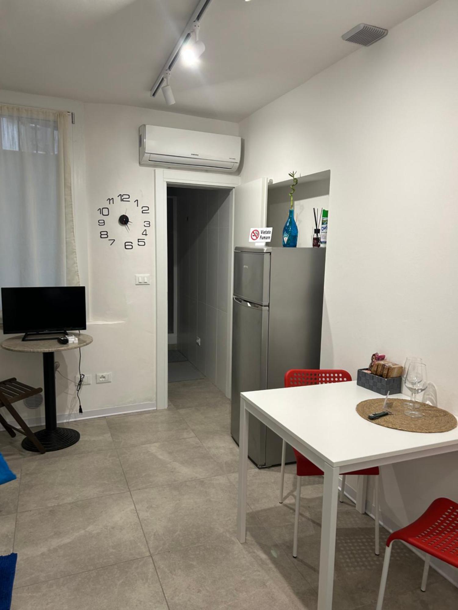 Appartamento Roma Парма Экстерьер фото